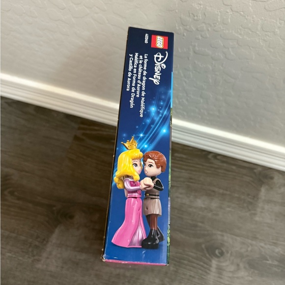 Brand new LEGO Disney Princess Maleficent’s Dragon sleeping beauty - Picture 5 of 10